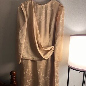 Vintage gold dress. It looks to be homemade and has no tags.
